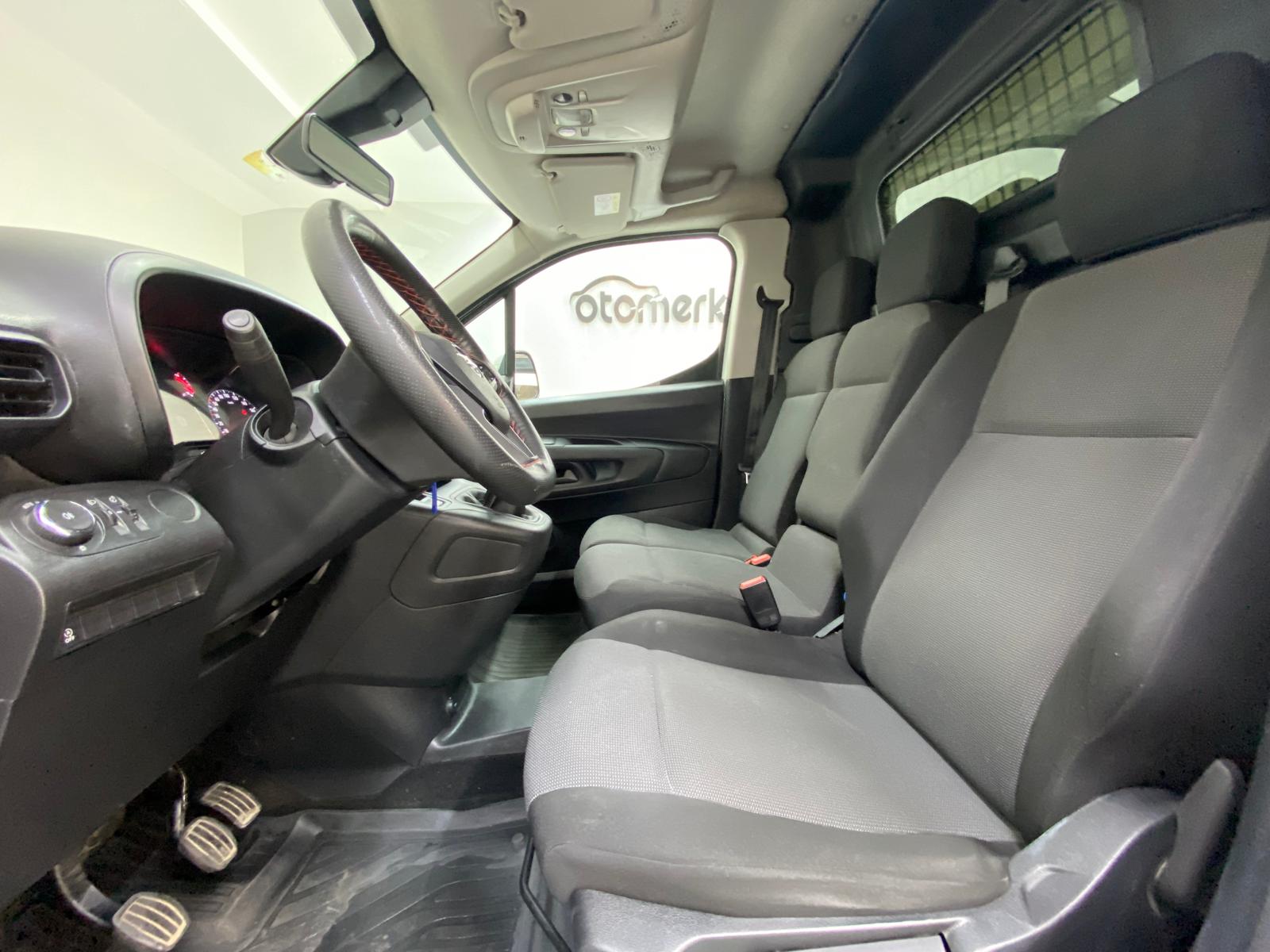 OPEL COMBO 8